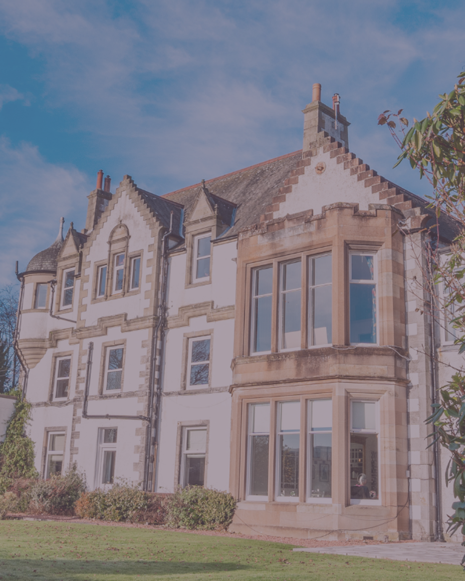 Hello Spring - 20% Off Stays Hello Spring - 20% Off Stays